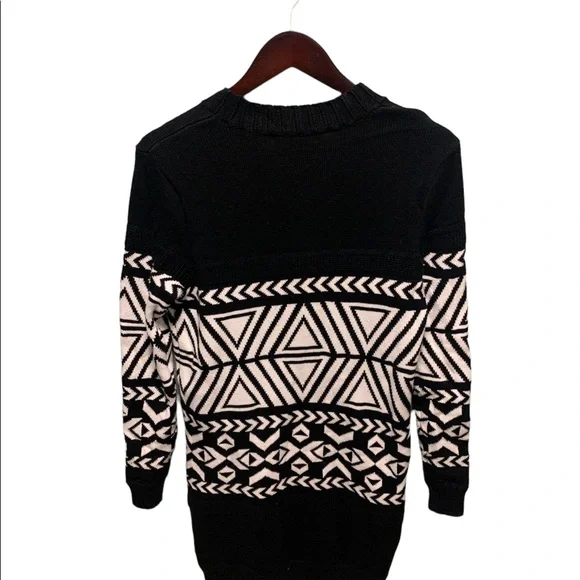 BCBG Holland Roden Black and white sweater Dress XS/S - Picture 6 of 9